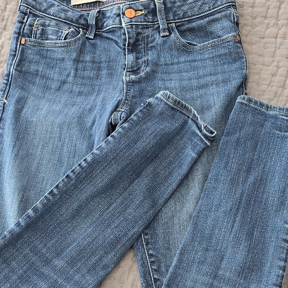 Pilcro and the Letterpress Stet Fit- Skinny Blue Jeans with Subtle Fading - Picture 2 of 13